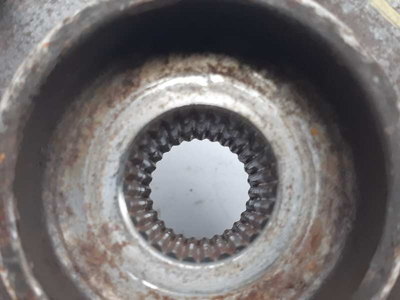 Recambio de mangueta delantera izquierda para hyundai i30 comfort referencia OEM IAM 517152H100  