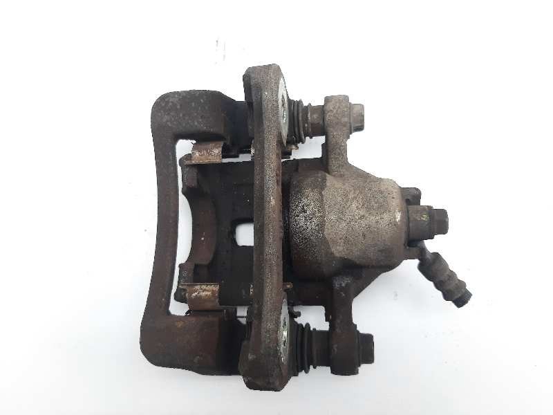 Recambio de pinza freno trasera derecha para hyundai i30 comfort referencia OEM IAM 583111HA00  
