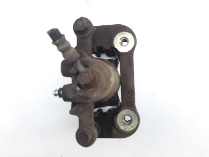Recambio de pinza freno trasera derecha para hyundai i30 comfort referencia OEM IAM 583111HA00  