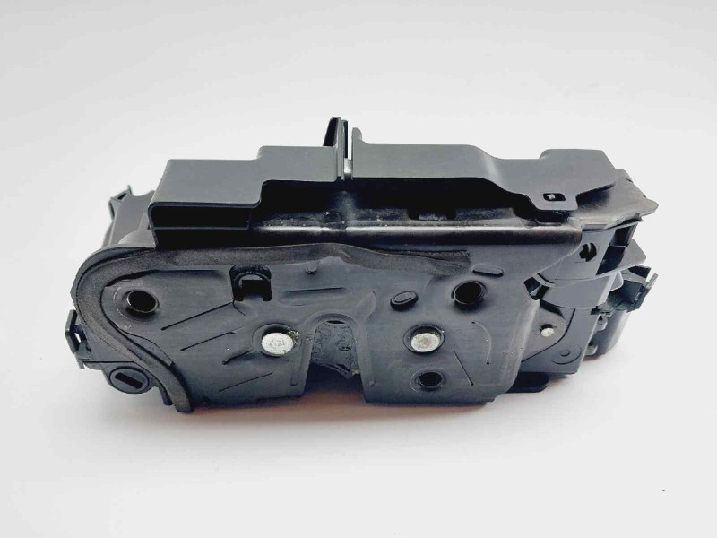 Recambio de cerradura puerta delantera derecha para volkswagen t-roc edition referencia OEM IAM 5TB837016A  