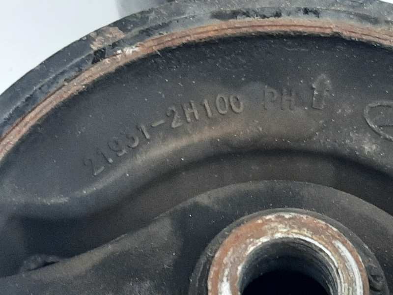 Recambio de soporte motor para hyundai i30 comfort referencia OEM IAM 219301H100 219312H100 