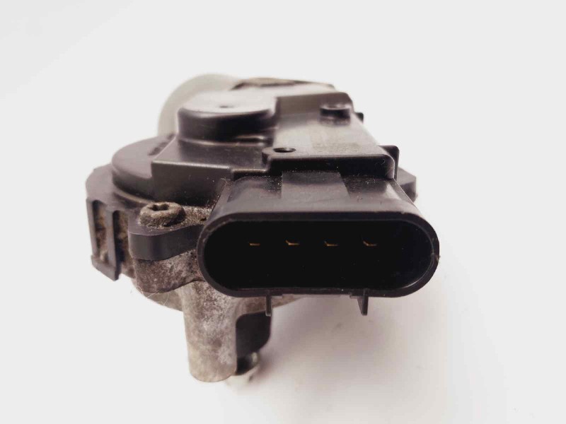 Recambio de motor limpia delantero para opel insignia berlina referencia OEM IAM 13227393  