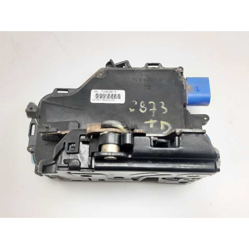 Recambio de cerradura puerta trasera derecha para volkswagen touareg (7la) tdi r5 referencia OEM IAM 7L0839016 WL39911610101 