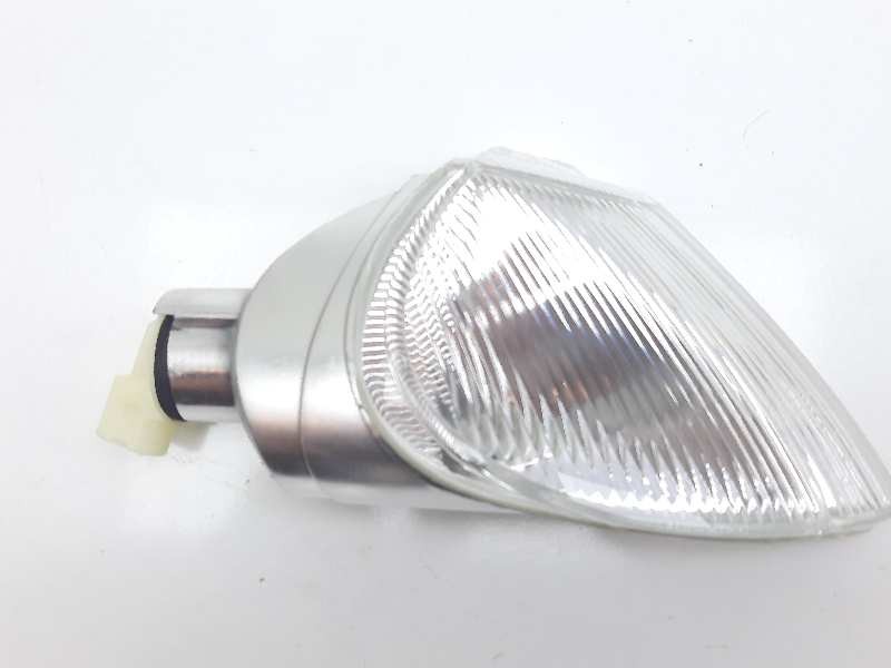 Recambio de piloto delantero derecho para renault laguna (b56) referencia OEM IAM 14804562 7711130006 