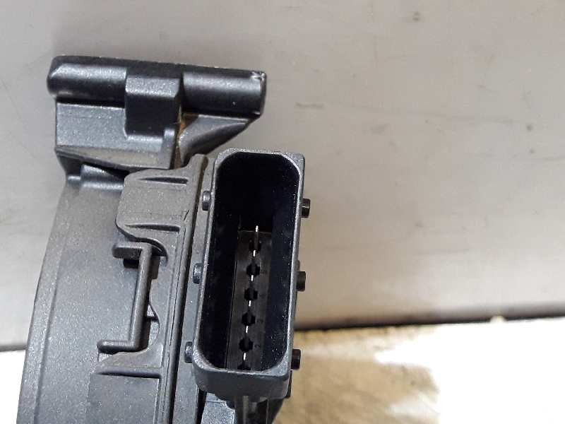 Recambio de potenciometro pedal para opel insignia berlina referencia OEM IAM 13237356 6 PINS 