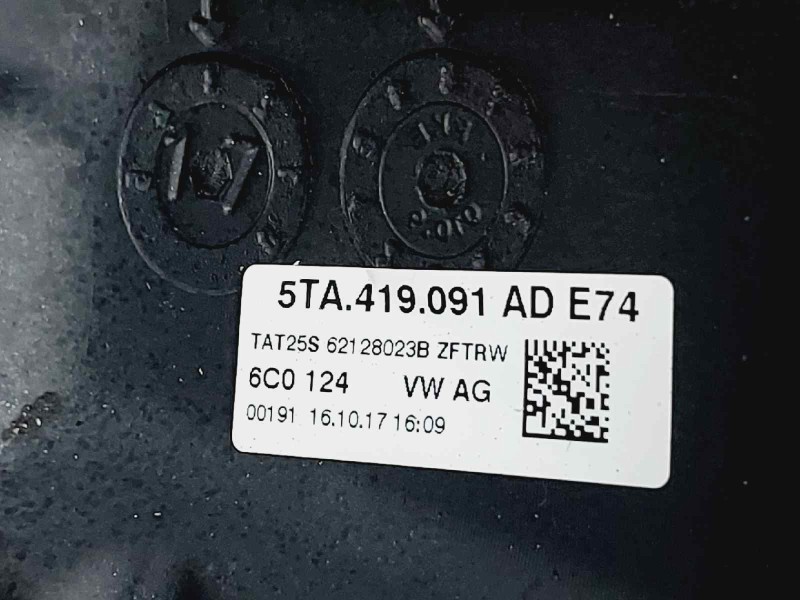 Recambio de volante para volkswagen t-roc edition referencia OEM IAM 5TA419091ADE74  