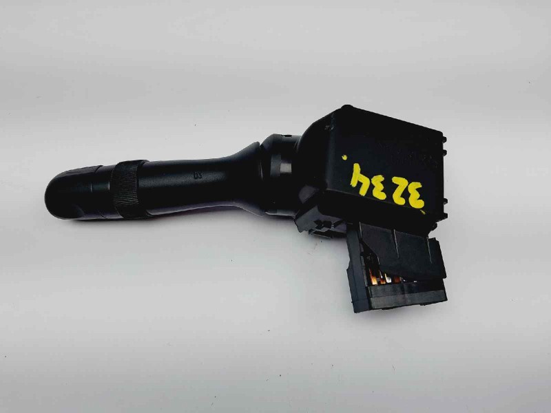 Recambio de mando limpia para toyota verso active referencia OEM IAM 17F1442  