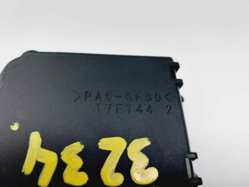 Recambio de mando limpia para toyota verso active referencia OEM IAM 17F1442  