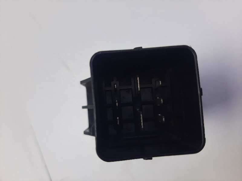 Recambio de caja precalentamiento para ford grand c-max titanium referencia OEM IAM 9666671780  