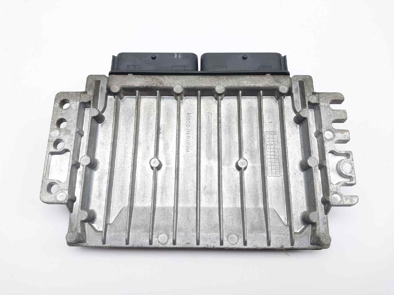 Recambio de centralita motor uce para chevrolet kalos 1.2 se referencia OEM IAM 96376652 S010016040A9 