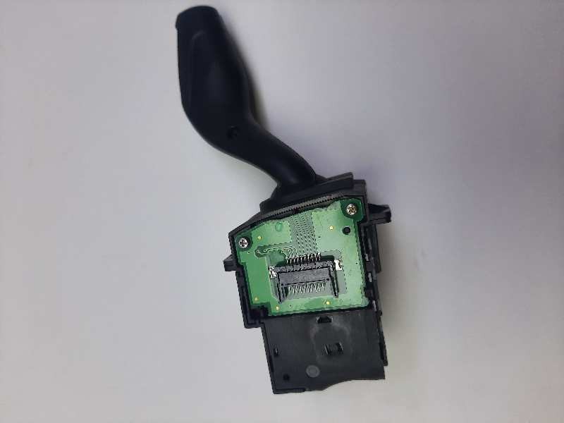 Recambio de mando intermitentes para ford grand c-max titanium referencia OEM IAM AVGT13335AD  