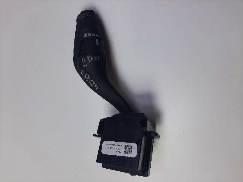 Recambio de mando limpia para ford grand c-max titanium referencia OEM IAM AVGT17A553AE  