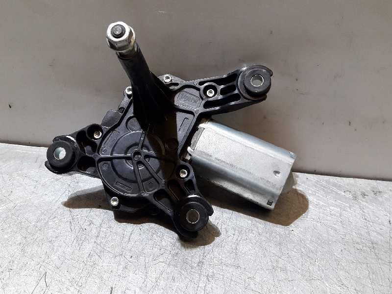 Recambio de motor limpia trasero para opel insignia berlina referencia OEM IAM 13269910  