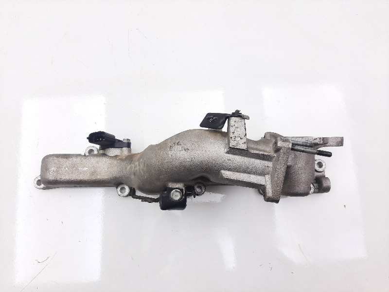 Recambio de colector admision para hyundai i30 (pd) go! referencia OEM IAM 283102U000  