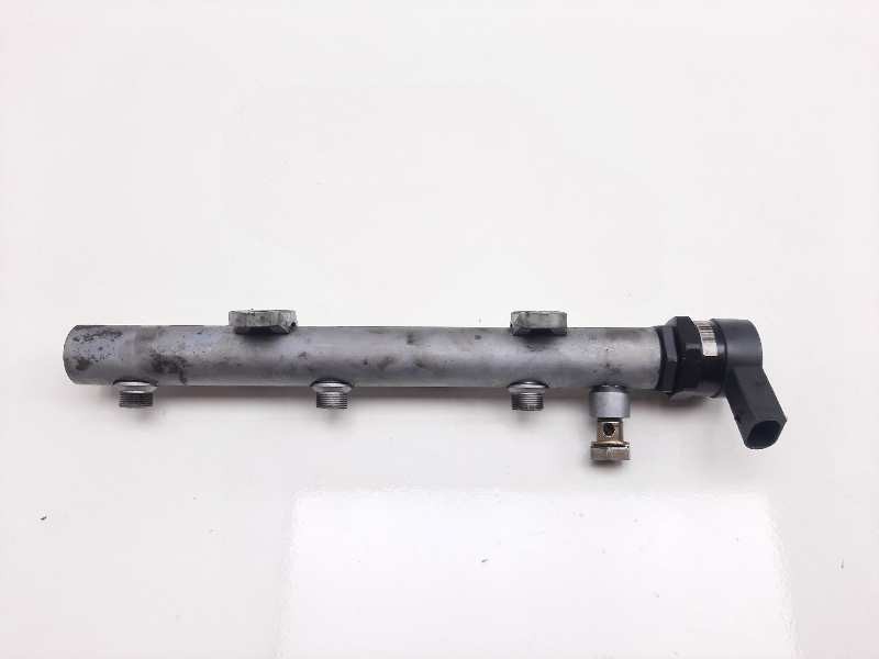 Recambio de rampa inyectora para audi a8 (4e2) 3.0 tdi quattro referencia OEM IAM 059130089A  