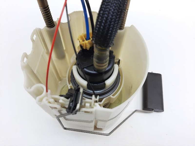 Recambio de bomba combustible para opel astra j lim. sport referencia OEM IAM 13577242 0580203025 