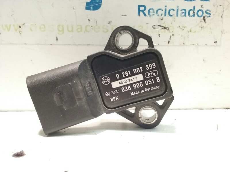 Recambio de sensor presion para seat altea xl (5p5) stylance / style referencia OEM IAM 0281002399 0281002399 038906051B