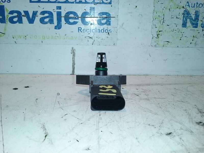 Recambio de sensor presion para seat altea xl (5p5) stylance / style referencia OEM IAM 0281002399 0281002399 038906051B