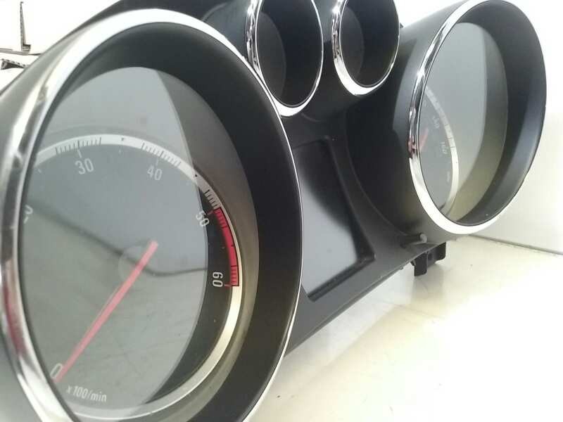 Recambio de cuadro instrumentos para opel insignia berlina selective referencia OEM IAM 365903926 20980569 
