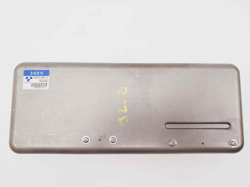 Recambio de modulo electronico para lexus rx 400h referencia OEM IAM G925048011  