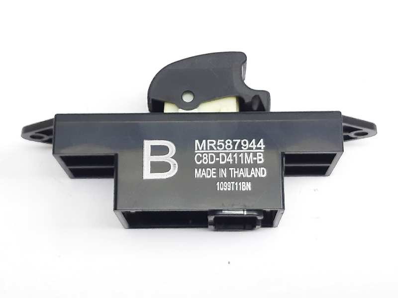 Recambio de mando elevalunas trasero derecho para mitsubishi asx plus 2wd referencia OEM IAM MR587944 C8DD411MB 
