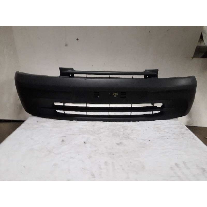 Recambio de defensa delantera para renault kangoo (f/kc0) generique referencia OEM IAM 8200179034 NEGRO 