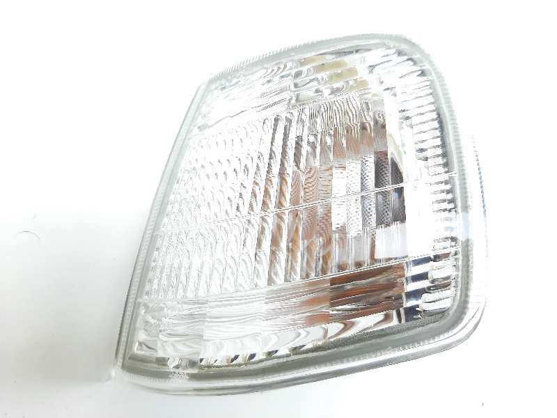 Recambio de piloto delantero izquierdo para peugeot 405 berlina referencia OEM IAM 14541581 630194 