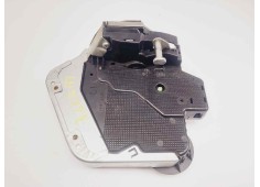 Recambio de cerradura puerta trasera izquierda para lexus rx 400h referencia OEM IAM 6906060071  
