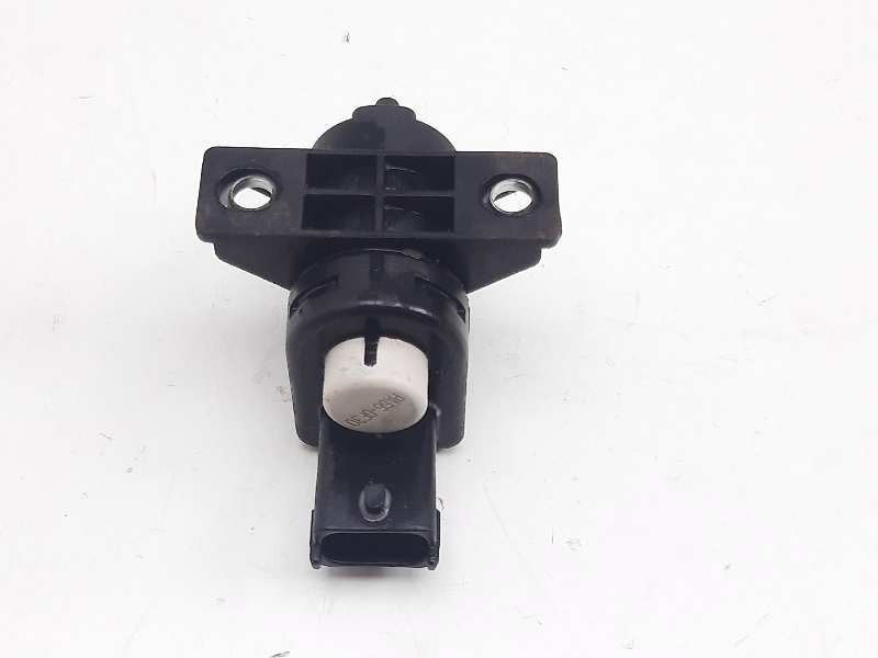 Recambio de valvula aire adicional para opel insignia sports tourer edition referencia OEM IAM 55566051  