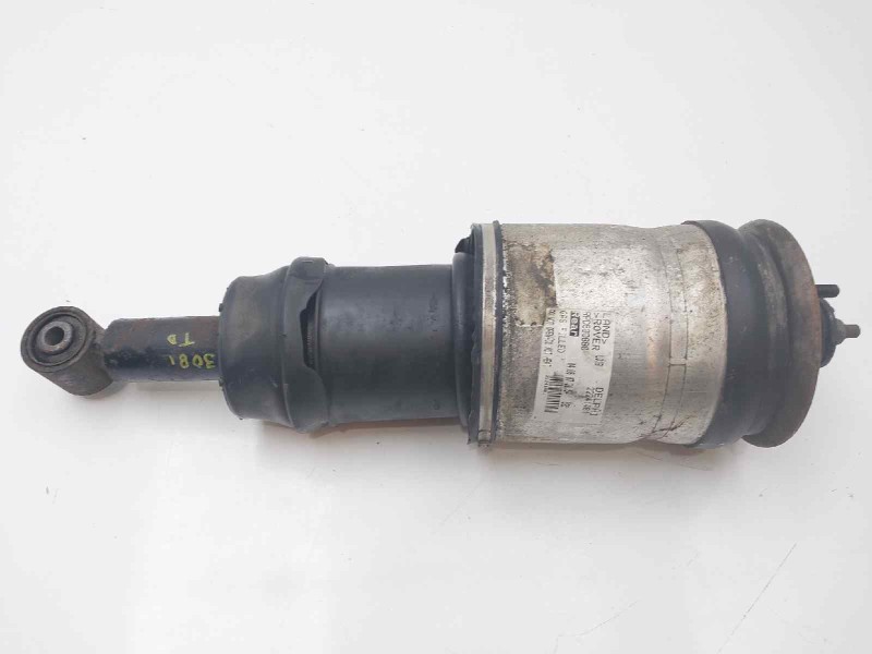 Recambio de amortiguador trasero derecho para land rover discovery v6 td se referencia OEM IAM RPD500880  