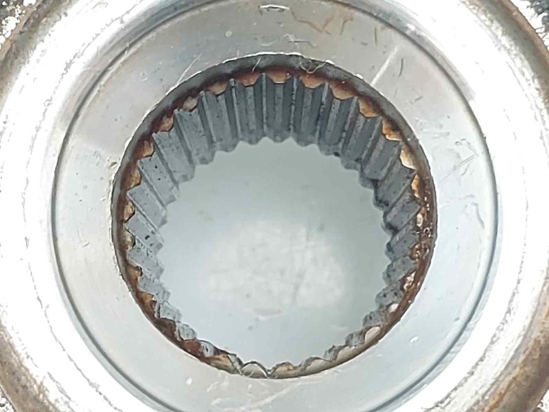 Recambio de mangueta delantera derecha para land rover discovery v6 td se referencia OEM IAM RUB000224RH RUB000224 