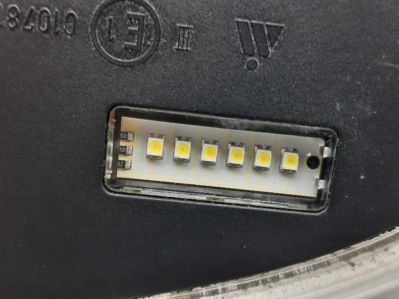 Recambio de retrovisor derecho para skoda superb (3u4) elegance referencia OEM IAM   