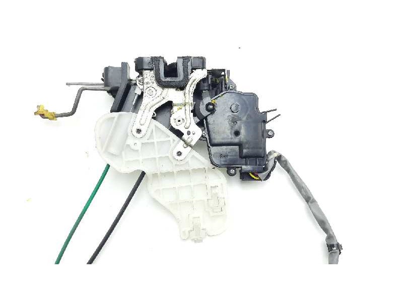 Recambio de cerradura puerta delantera derecha para kia carnival 2.9 crdi vgt concept referencia OEM IAM 813204D050  B56CB55V