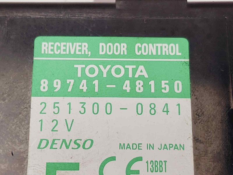 Recambio de modulo electronico para lexus rx 400h referencia OEM IAM 2513000841  