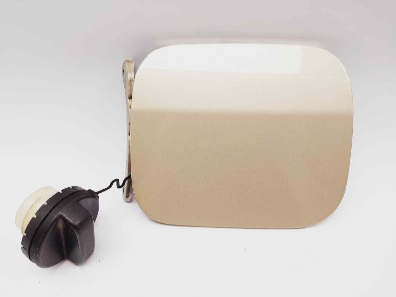 Recambio de tapa exterior combustible para lexus rx 400h referencia OEM IAM 7735048041  