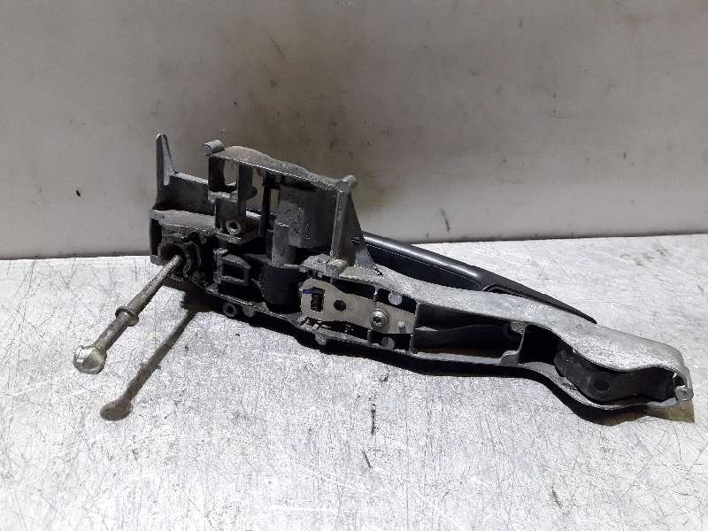 Recambio de maneta exterior delantera izquierda para citroen c3 picasso exclusive referencia OEM IAM 9680168680  