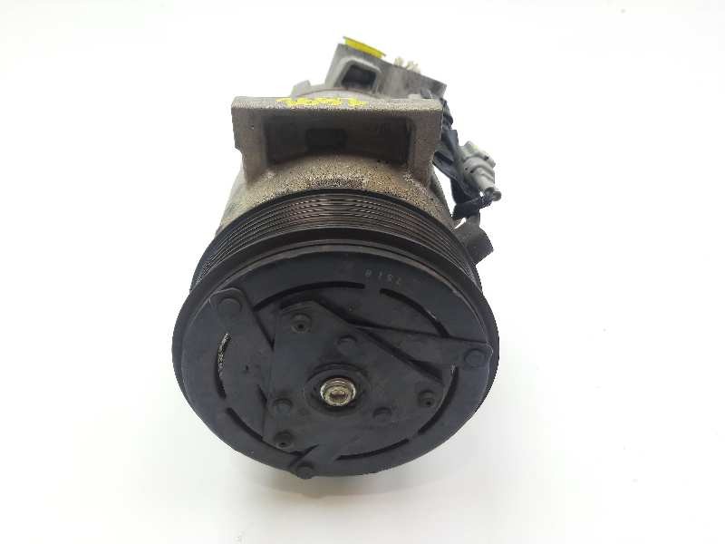 Recambio de compresor aire acondicionado para renault clio iv limited referencia OEM IAM 926000734R  