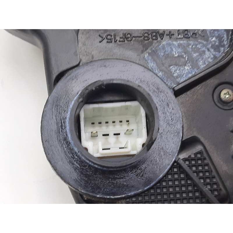 Recambio de cerradura puerta delantera derecha para toyota corolla (e12) 1.4 d-4d luna compact referencia OEM IAM 6903012460 505