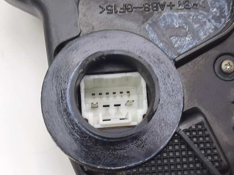 Recambio de cerradura puerta delantera derecha para toyota corolla (e12) 1.4 d-4d luna compact referencia OEM IAM 6903012460 505