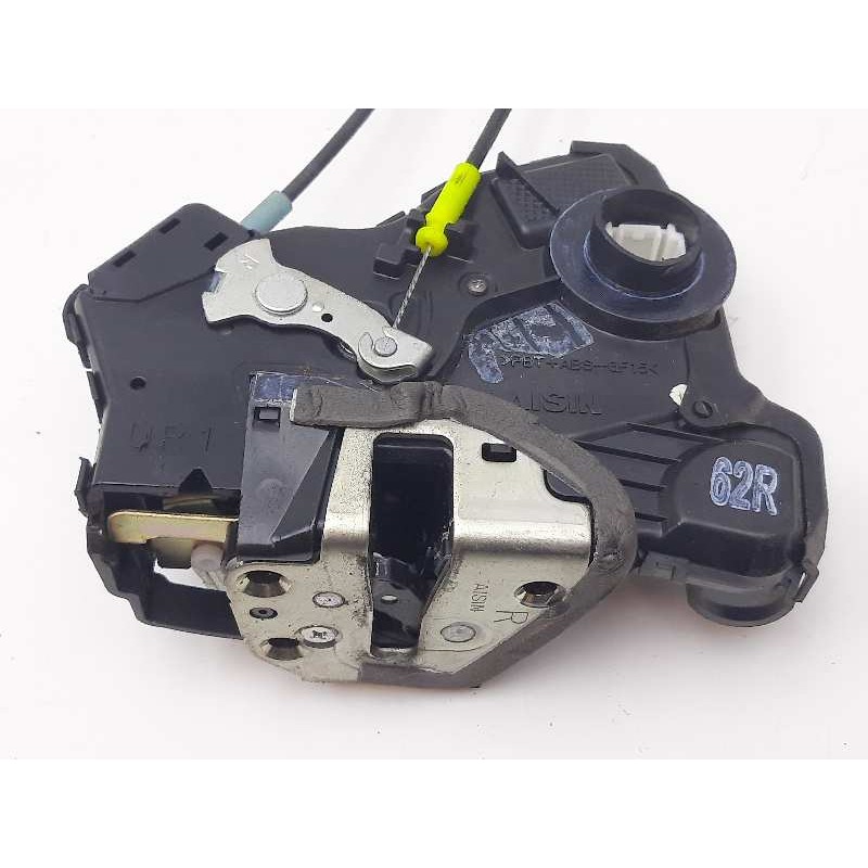 Recambio de cerradura puerta delantera derecha para toyota corolla (e12) 1.4 d-4d luna compact referencia OEM IAM 6903012460 505