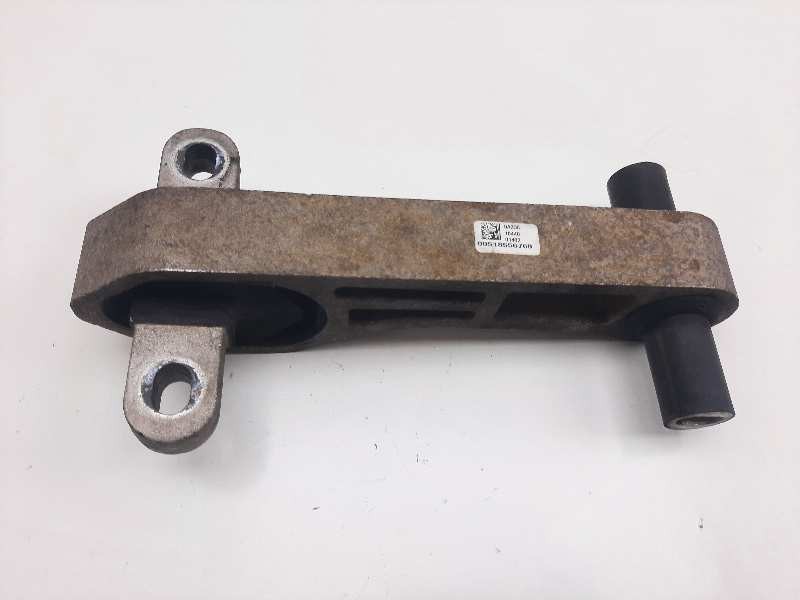 Recambio de soporte motor para citroen nemo attraction referencia OEM IAM 00518556760 0A236 10440