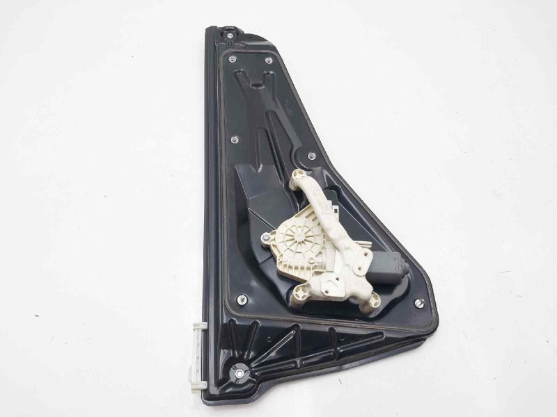 Recambio de elevalunas trasero izquierdo para land rover discovery v6 td se referencia OEM IAM CVH500130 962250100 