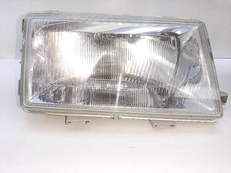 Recambio de faro derecho para renault 9 referencia OEM IAM   