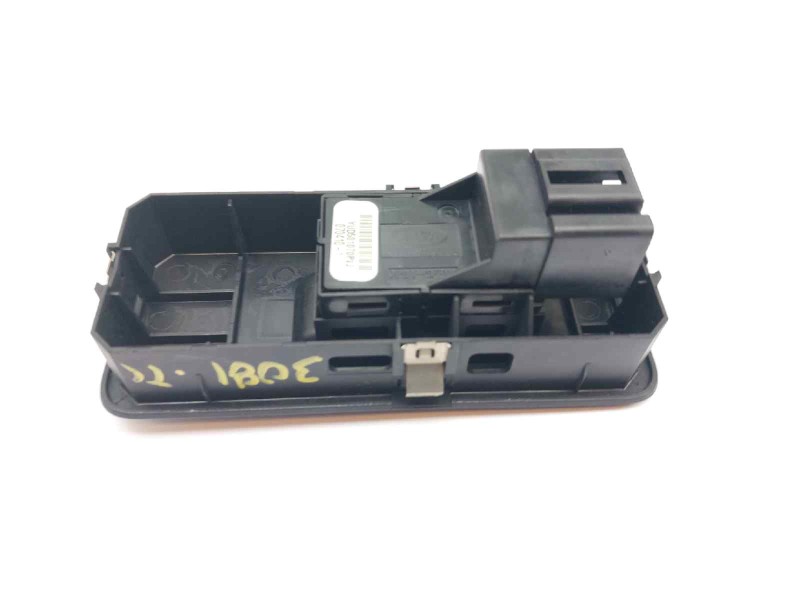 Recambio de mando elevalunas trasero izquierdo para land rover discovery v6 td se referencia OEM IAM YUD501070PVJ  