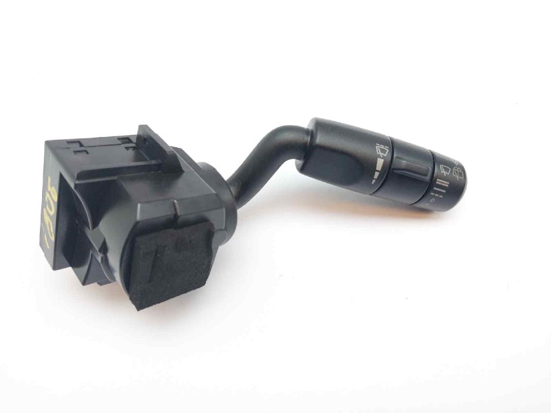 Recambio de mando limpia para land rover discovery v6 td se referencia OEM IAM XPE500070PVJ  