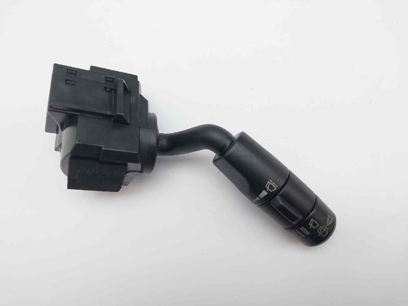 Recambio de mando limpia para land rover discovery v6 td se referencia OEM IAM XPE500070PVJ  