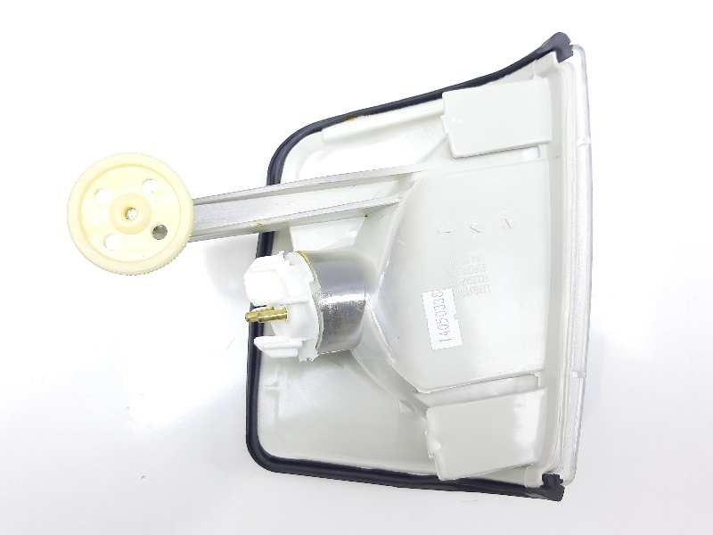 Recambio de piloto delantero derecho para mercedes clase c (w201) berlina referencia OEM IAM 14500582 0008207821 