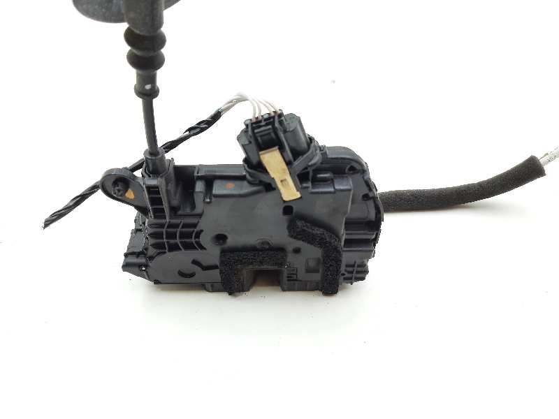 Recambio de cerradura puerta delantera derecha para renault clio iv limited referencia OEM IAM 805024563R  