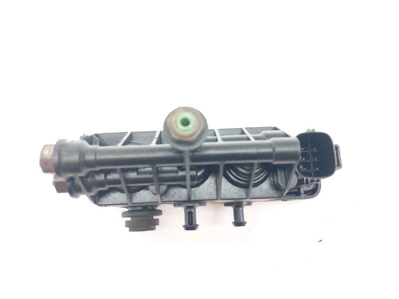 Recambio de valvula aire adicional para land rover discovery v6 td se referencia OEM IAM RVH000095  