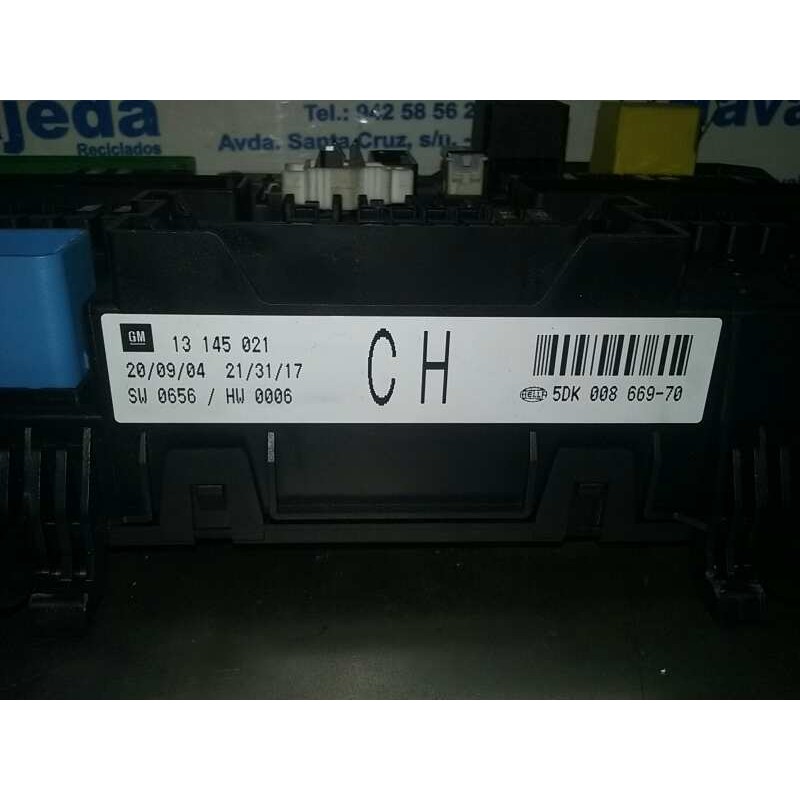 Recambio de caja reles / fusibles para opel astra g berlina 1.7 16v cdti cat (z 17 dtl / lrb) referencia OEM IAM 13145021 131450